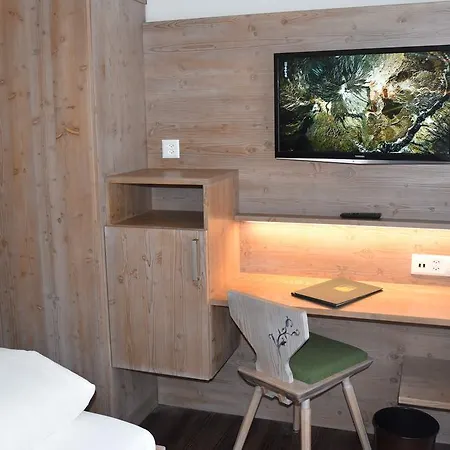 Gletschergarten Hotell 3*