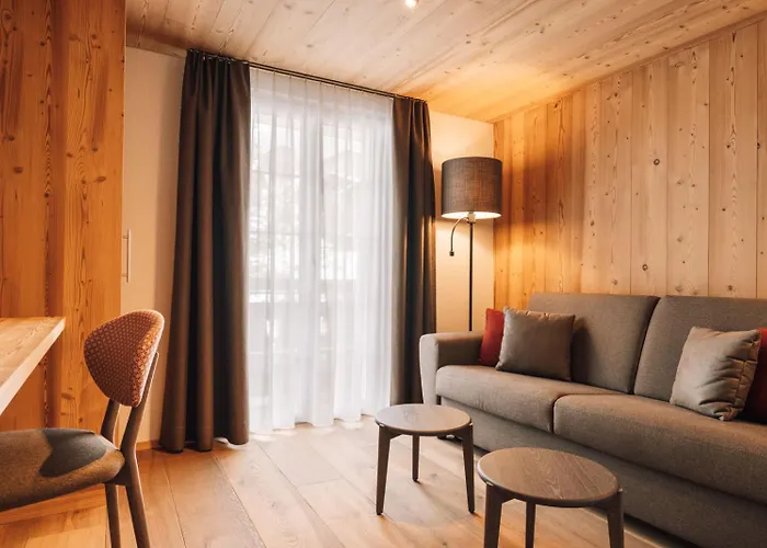 格兰彻卡顿酒店 酒店 格林德瓦